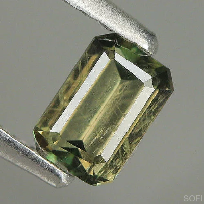  Камень Корнерупин натуральный 0.44 карат арт. 18785