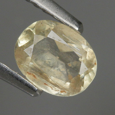 Камень Диаспор натуральный 0.68 карат арт. 19604